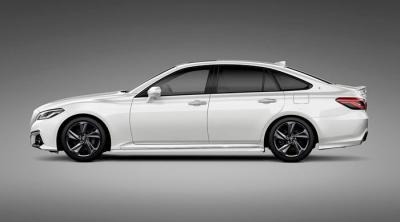 New photos of Toyota Crown appeared on the Net