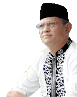 a man wearing a black hat and a white shirt with a blue and white embroidery