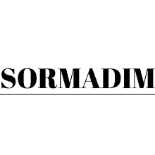 a black and white sign that says sormadim