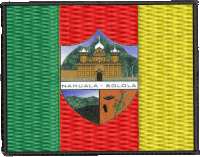 a green yellow and red flag with a coat of arms that says " nahuala solola "