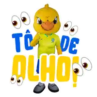 a yellow duck mascot is standing in front of a sign that says to de olho