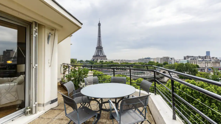 The 16 best Airbnbs in Paris for a true slice of ‘la vie en rose’