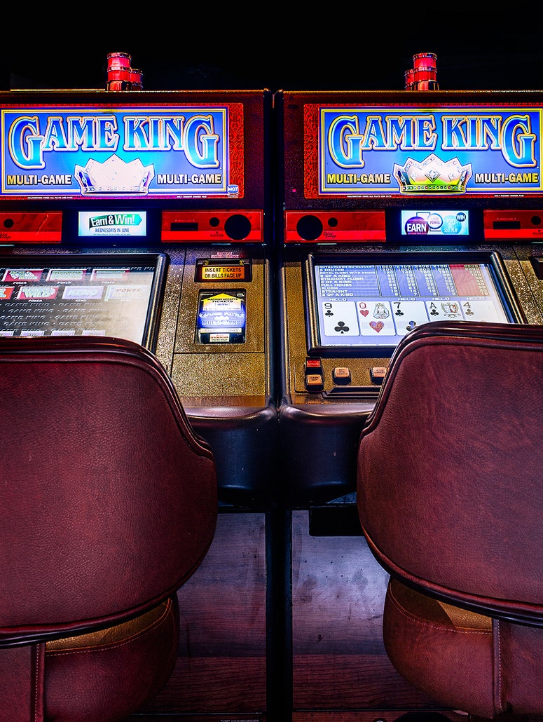 Finding a Video Poker Bug Made These Guys Rich&-Then Vegas Made Them Pay