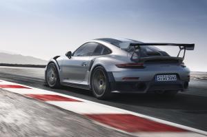 Photo of Porsche 911 GT2 RS 991