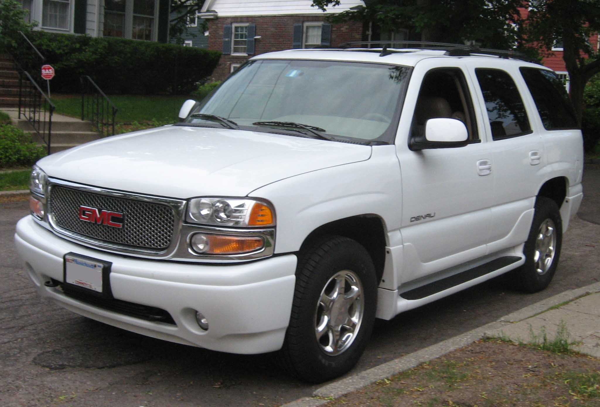 GMC Yukon #27