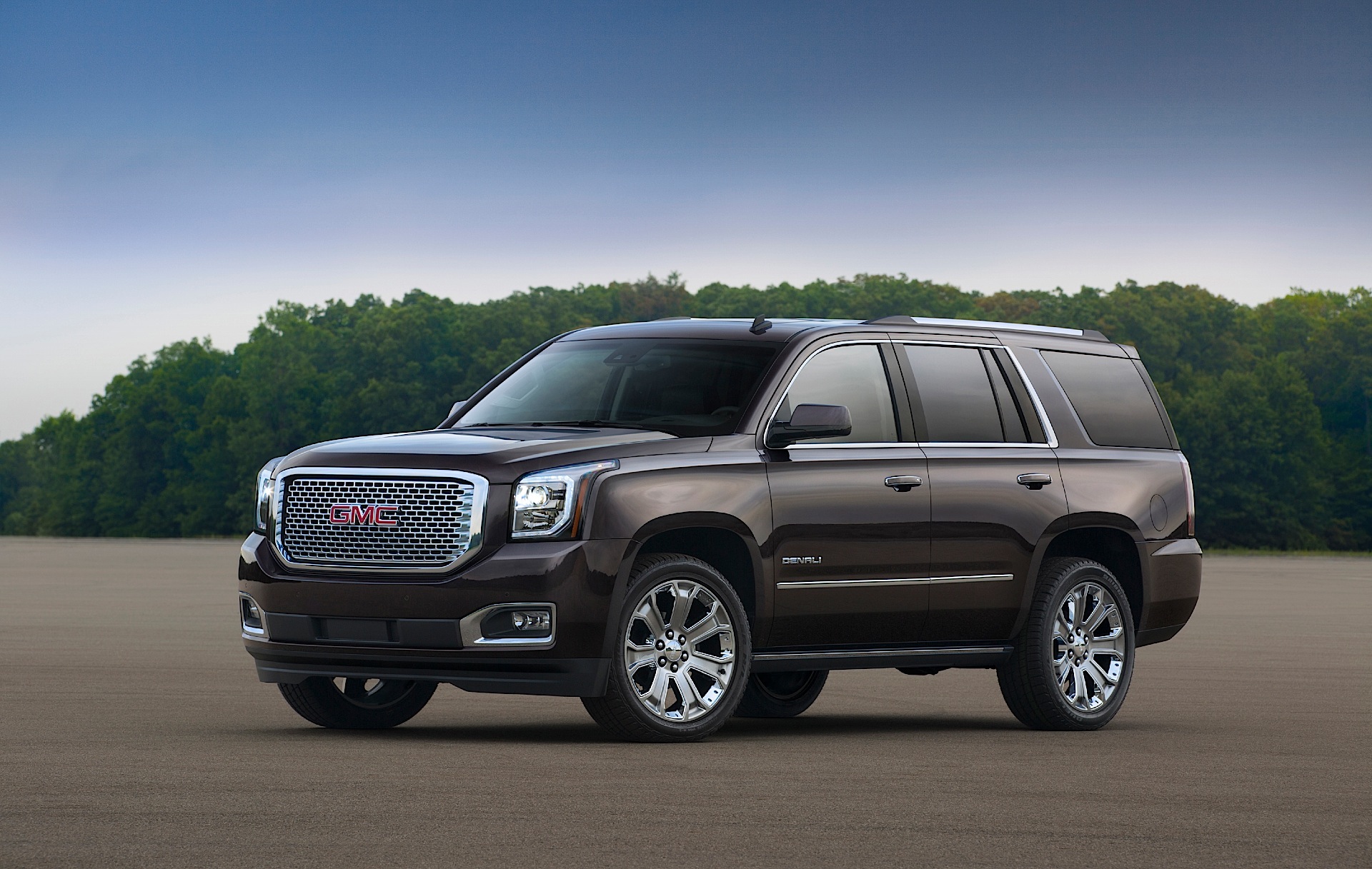 GMC Yukon Denali #46