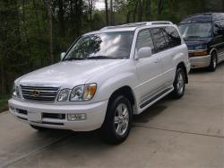 2004 Lexus LX 470