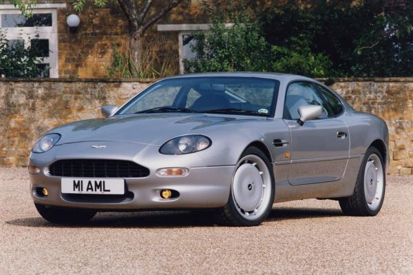 Aston Martin DB7