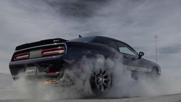 srt hellcat live wallpaper