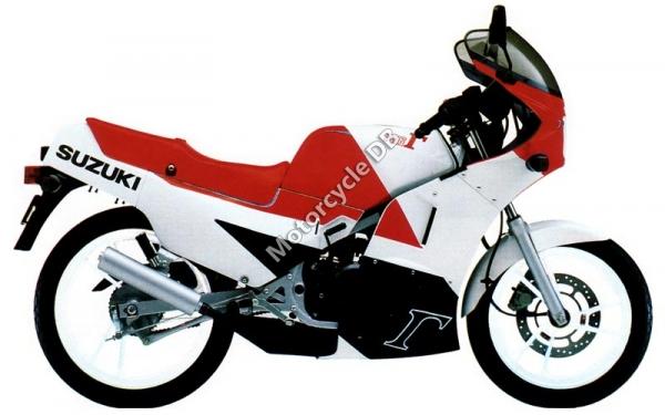 Suzuki RF 125