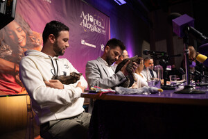 The first press conference with cats was held in Colombia