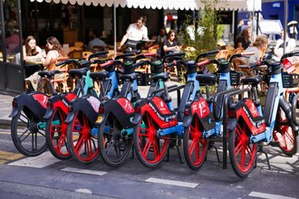 sharing e-bikes in Paris (PRNewsfoto/Segway)