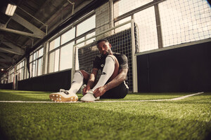 LOTTO Welcomes Chicago Fire FC's Kellyn Acosta to Roster of Global Athletes& Launches Iconic Lifestyle Footwear at DICK's Sporting Goods