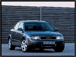 Audi A4, B6