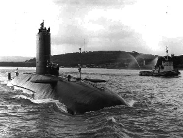 HMS_Conqueror_S48