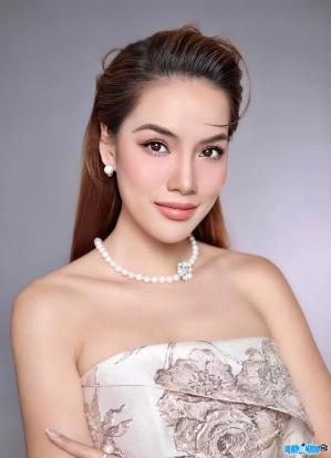 Miss Le Hoang Phuong