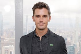  Antoni Porowski visits the Empire State Building to celebrate Hunger Action Month at The Empire State Building on September 22, 2021 in New York City.