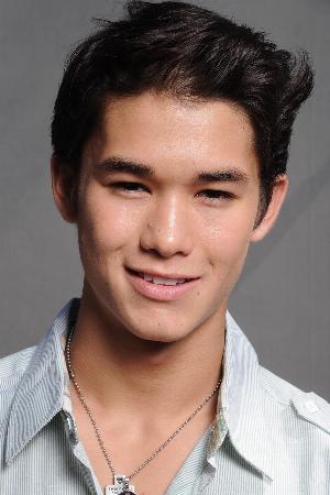 Booboo Stewart