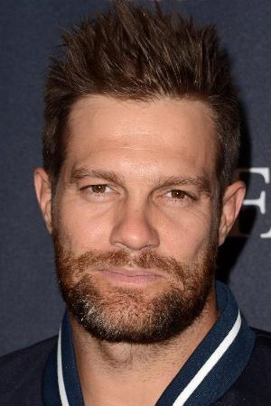 Geoff Stults