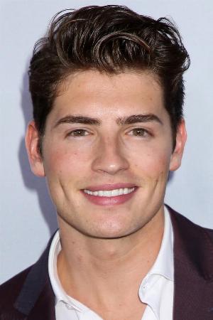 Gregg Sulkin