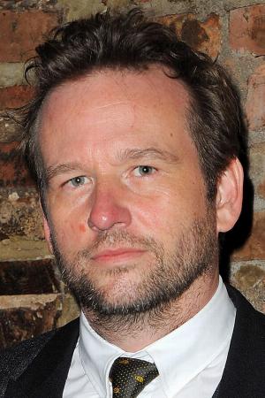 Dallas Roberts