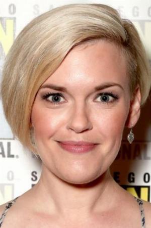 Kari Wahlgren