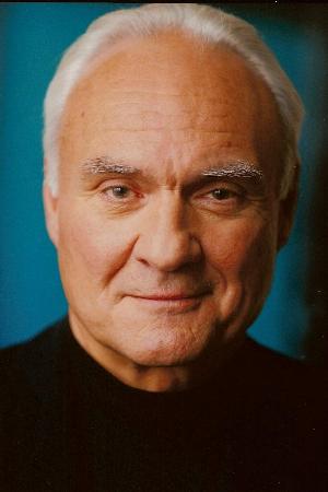 Kenneth Welsh