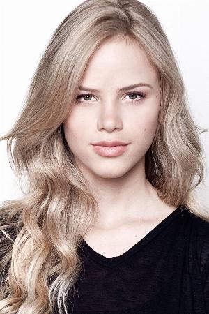 Halston Sage