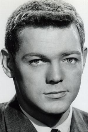 James MacArthur