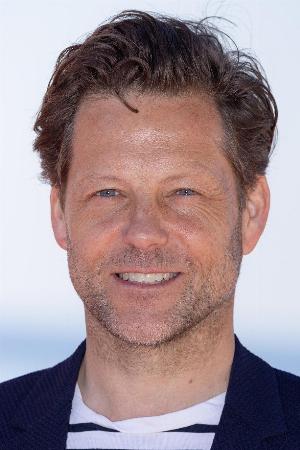 Jamie Bamber