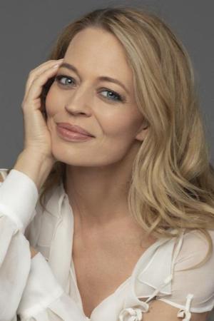 Jeri Ryan