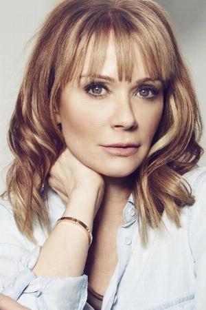 Lauren Holly