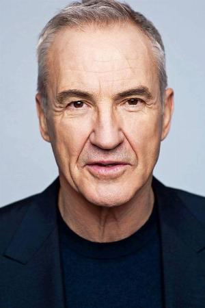 Larry Lamb