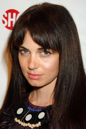 Mia Kirshner