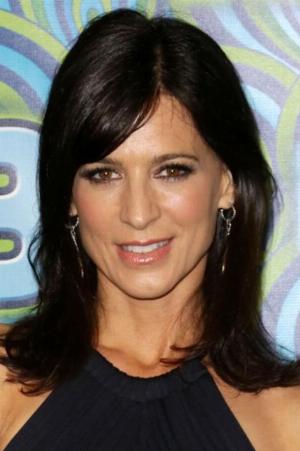 Perrey Reeves