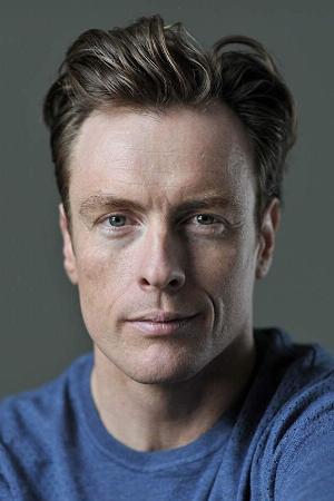 Toby Stephens