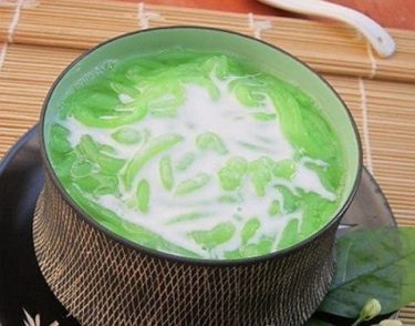 Chè giun Hải Phòng đỉnh cao món ăn vặt thanh nhiệt xứ Cảng