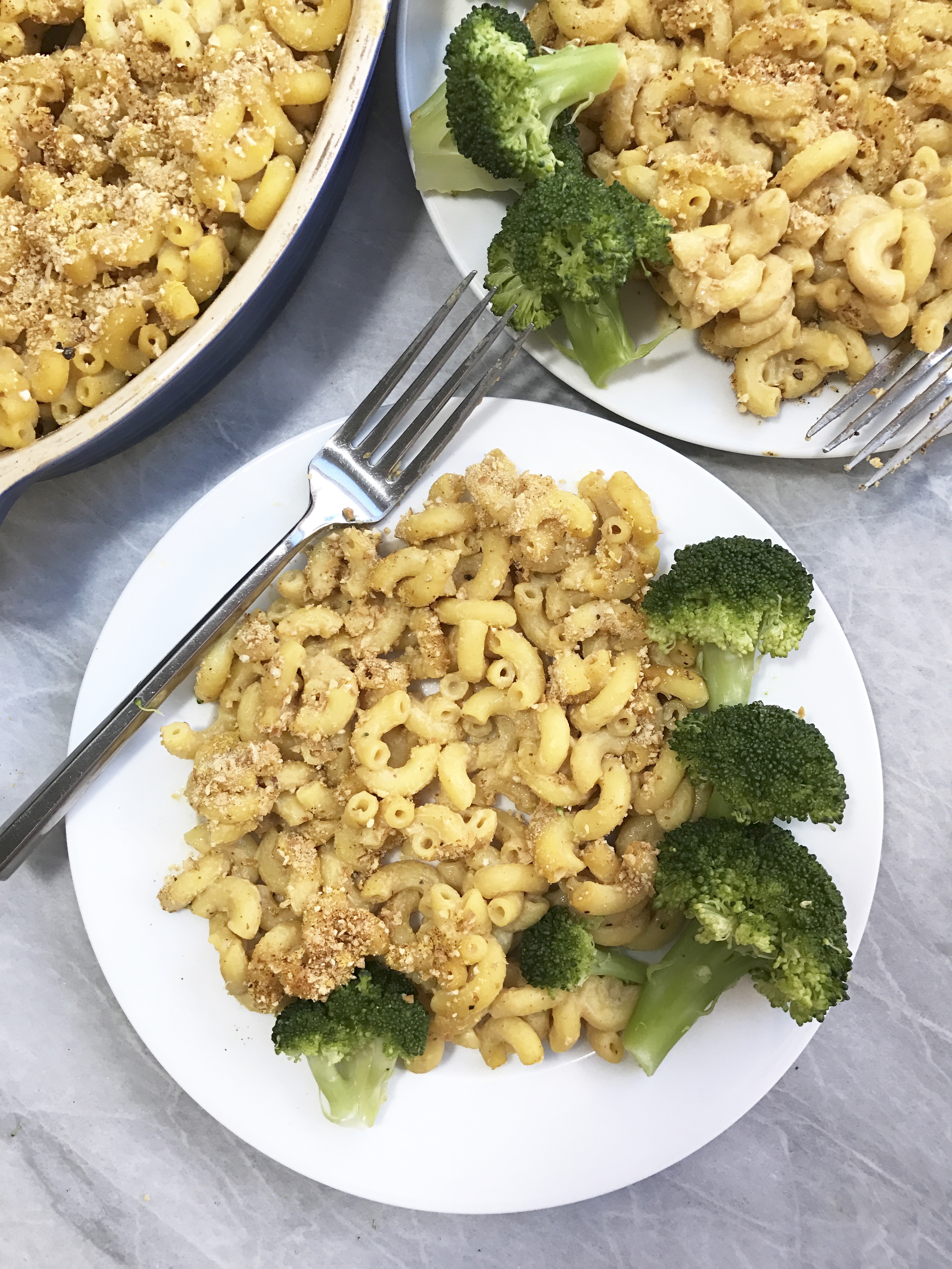 The Easiest Vegan Mac n Cheese