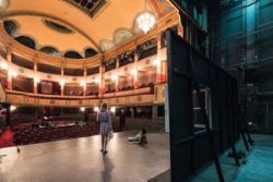 Salle de théâtre au Conservatoire national supérieur d'Art Dramatique