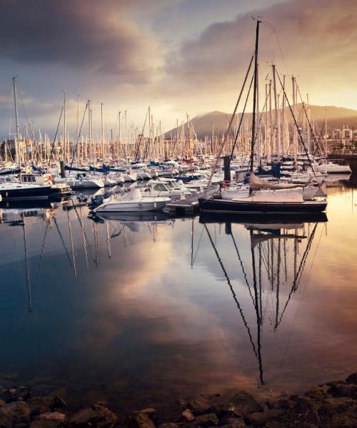 Piękny widok na miasto Hendaye