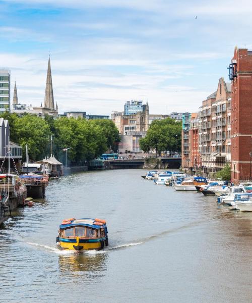 Predivan pogled na grad 'Bristol', u čijoj je blizini Zračna luka Bristol