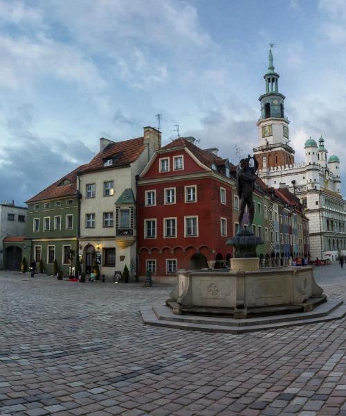 Poznań kerülete, ahol a vendégek szívesen szállnak meg.