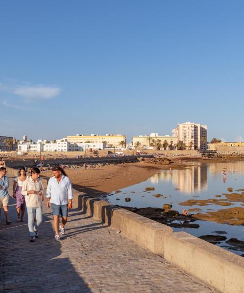 Čtvrť v destinaci Cádiz, kde se naši zákazníci rádi ubytovávají.