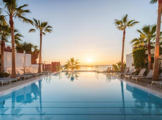 Hotel Benalmadena Beach, hotel din Benalmádena