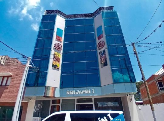 Benjamín I, hotel i San Salvador de Jujuy