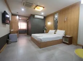 Khon Kaen Ruenrom Hotel, hotel a Khon Kaen