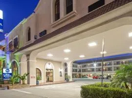 Best Western Pasadena Royale Inn & Suites, hotel v destinaci Pasadena