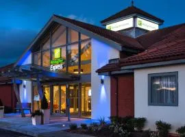 Holiday Inn Express Portsmouth – North, an IHG Hotel, hotel di Portsmouth