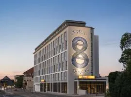 Super 8 by Wyndham Dresden, hotel di Dresden