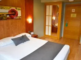 아빌레스에 위치한 호텔 Hotel Alda Palacio Valdés